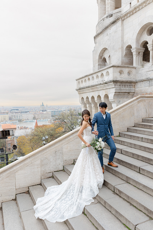 Creative Budapest Pre Wedding Photoshoot - photo 3