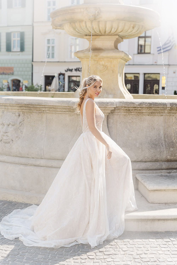 Wedding Dress Editorial :: Gali Las Bridal - photo 12