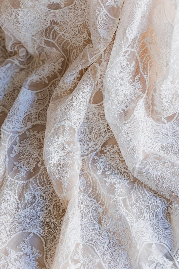 Wedding Dress Editorial :: Gali Las Bridal - photo 20