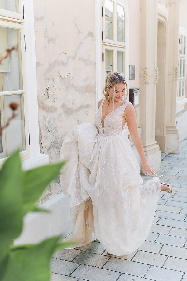 Wedding Dress Editorial :: Gali Las Bridal - photo 46