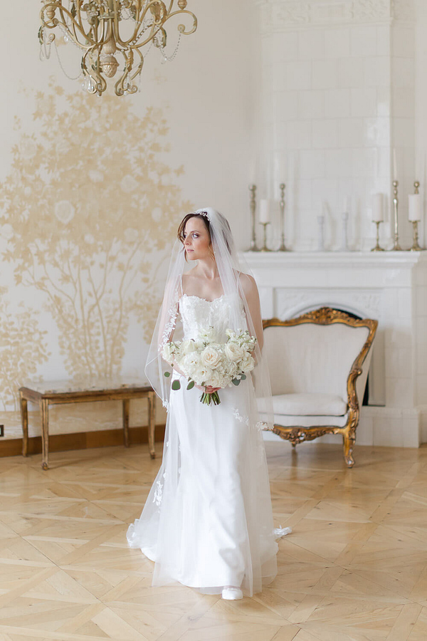 Prague wedding in Chateau Mcely - photo 44
