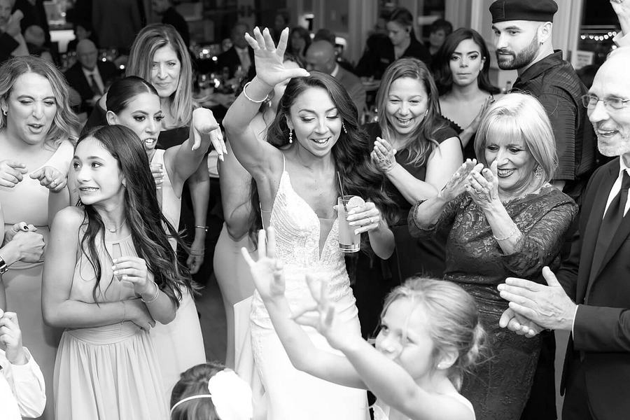 Rock Island Lake Club :: Wedding in New Jersey - photo 139