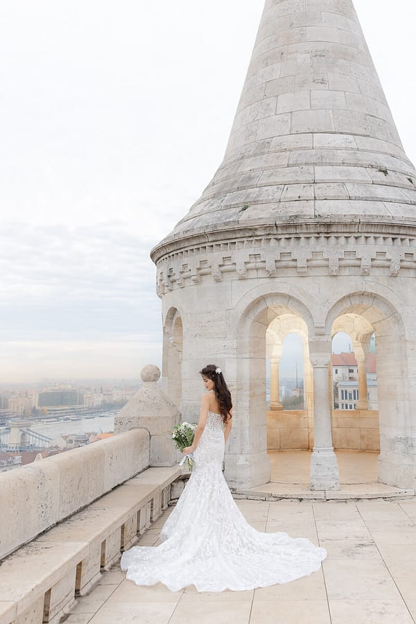 Creative Budapest Pre Wedding Photoshoot - photo 42