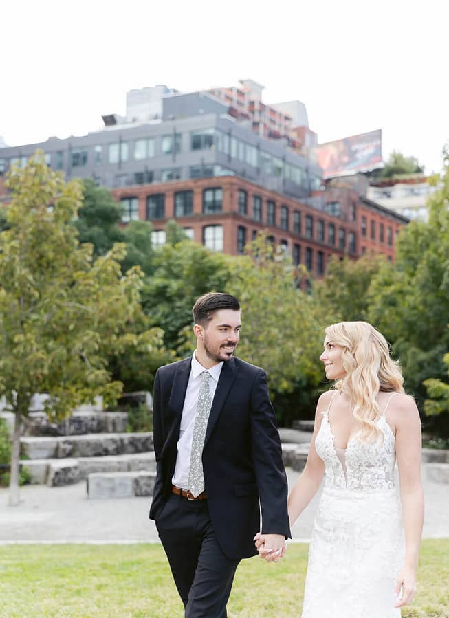Brooklyn Bridge & Dumbo New York :: Wedding Portraits - photo 18
